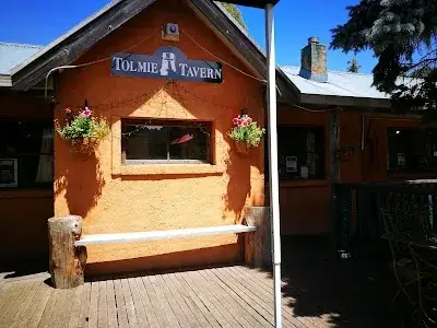 Tolmie Tavern